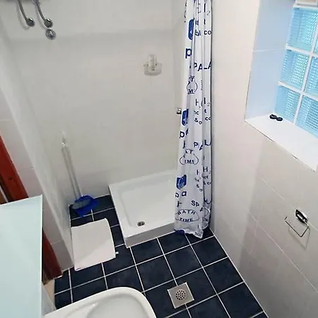 Appartement With Parking Space Banjol, Rab - 11381