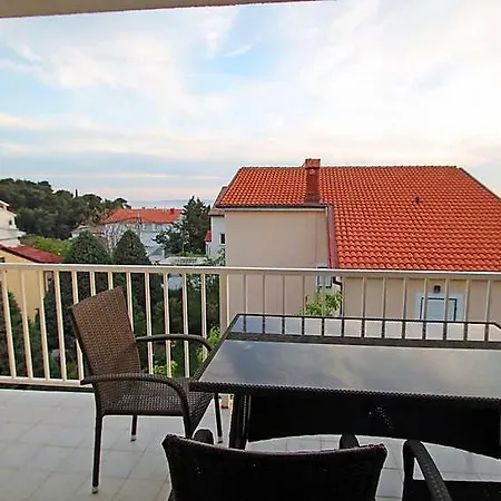 Appartement With Parking Space Banjol, Rab - 11381